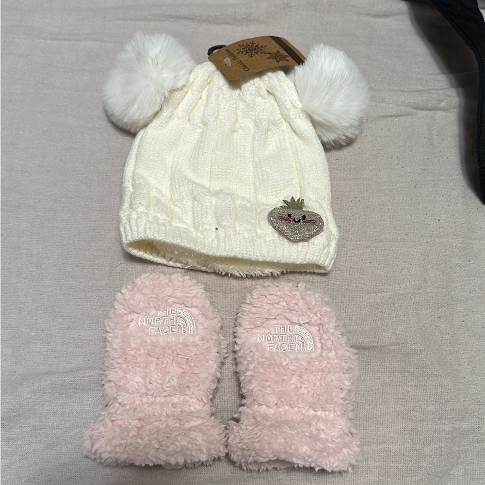 Baby mittens and hat